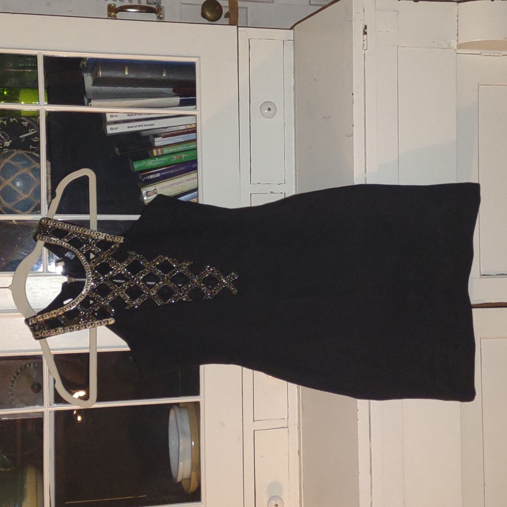 Little back dress